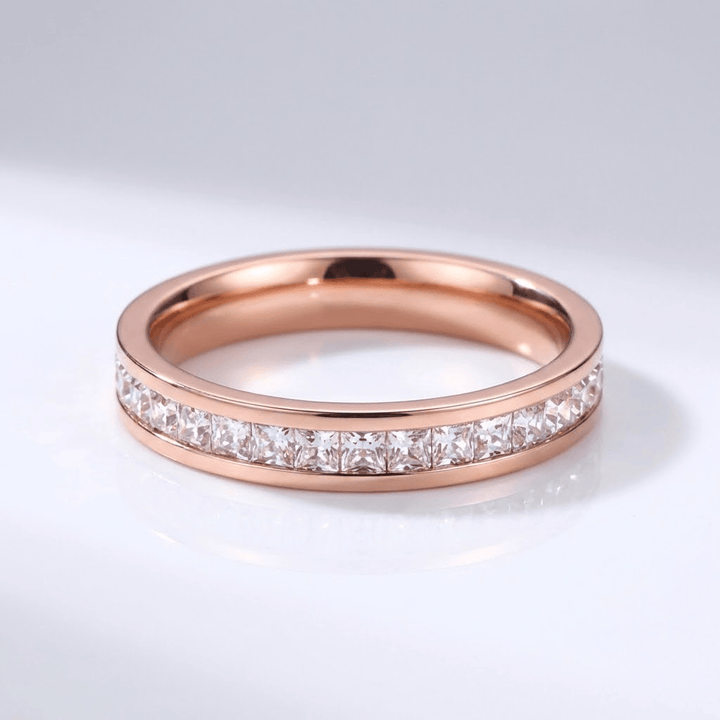 Rose Gold Zirconia Band Ring