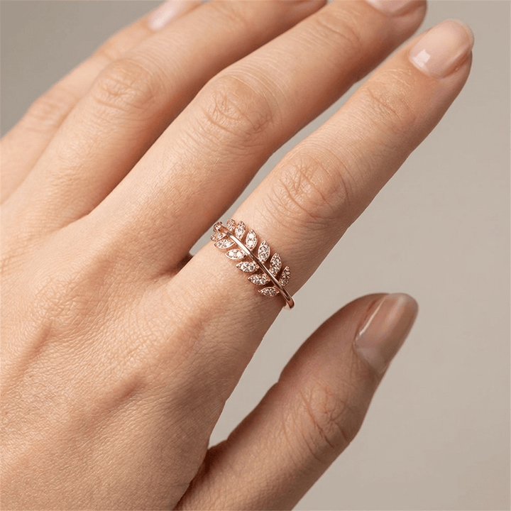 Silver Feather Zirconia Ring - (Adjustable)