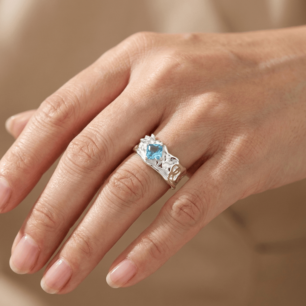 Silver Aquamarine Textured Ring - (Adjustable)
