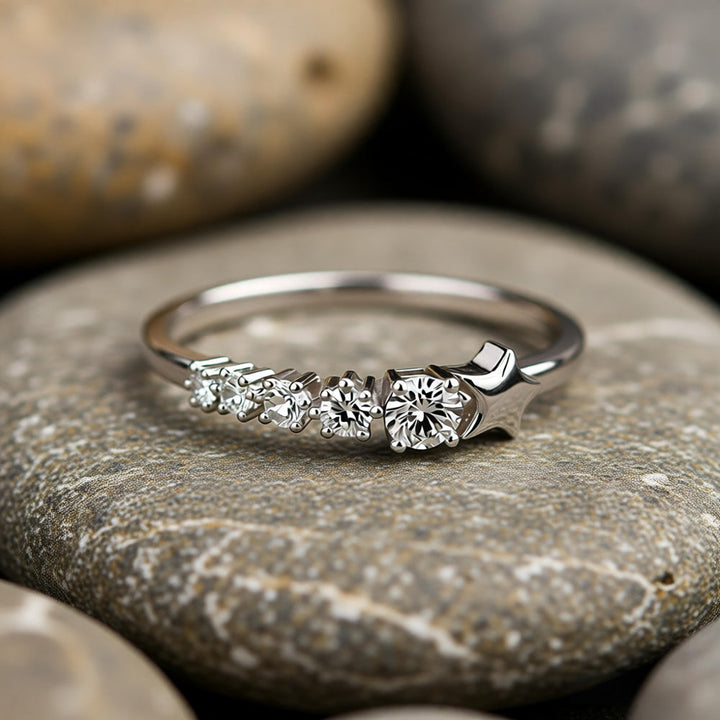 Classic Star Zirconia Ring