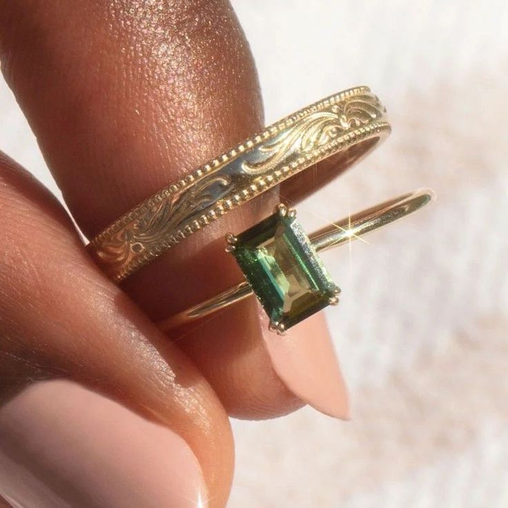 Vintage Gold &amp; Green Ring Set