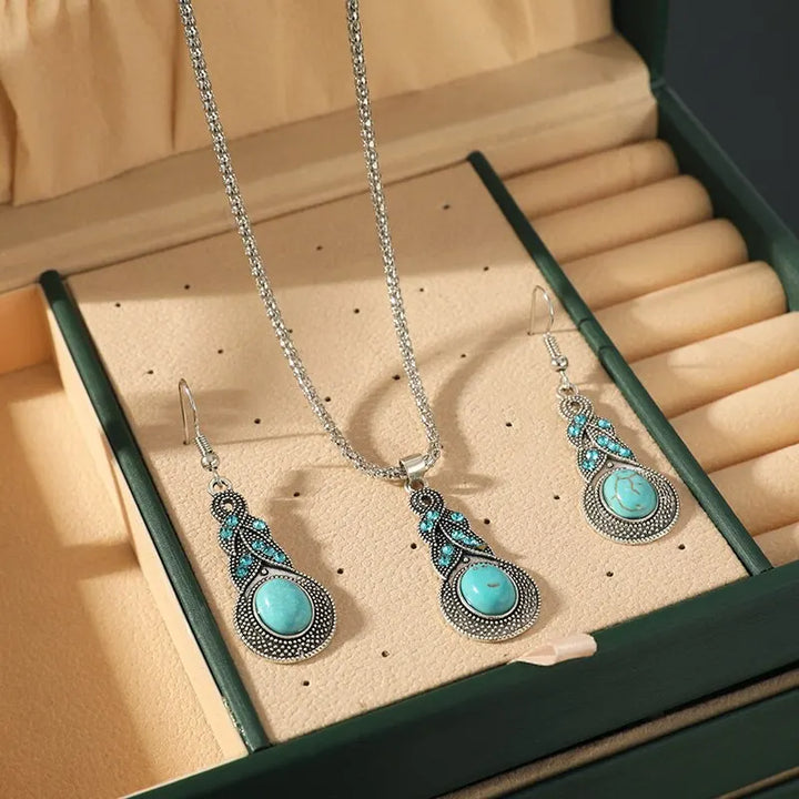 Vintage Turquoise Dream Jewelry Set