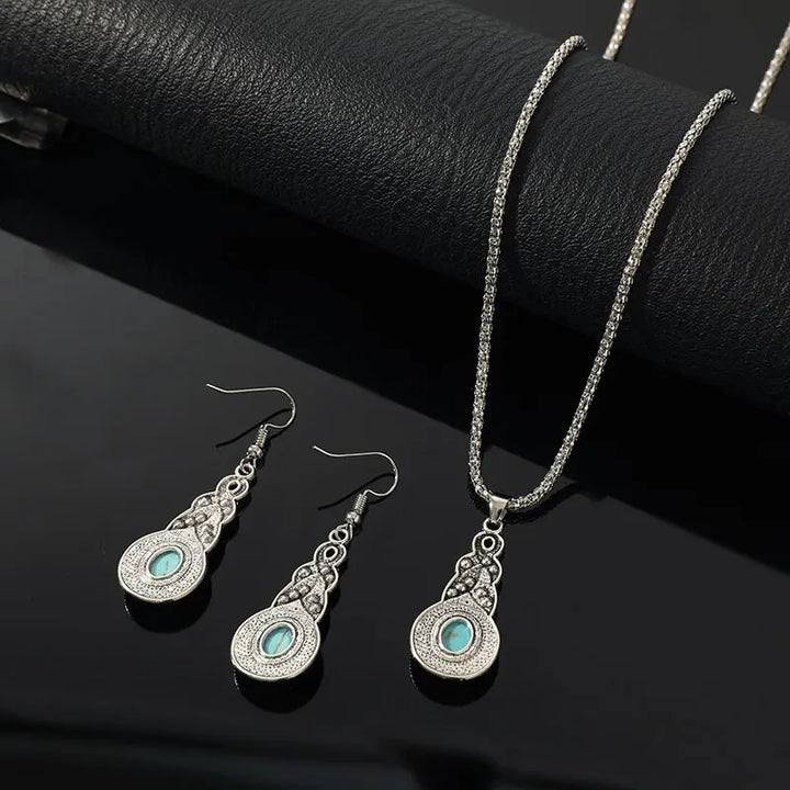 Vintage Turquoise Dream Jewelry Set