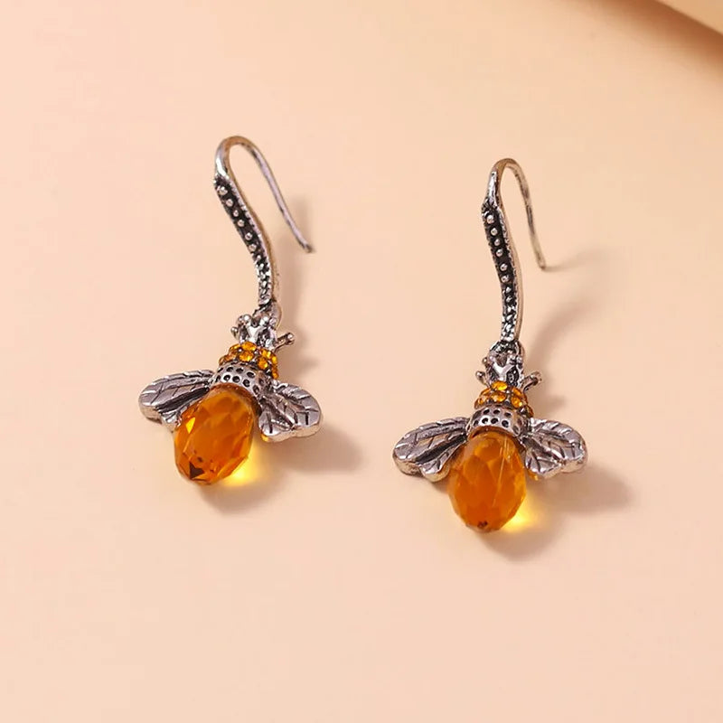 Vintage Bee Necklace &amp; Earrings Set
