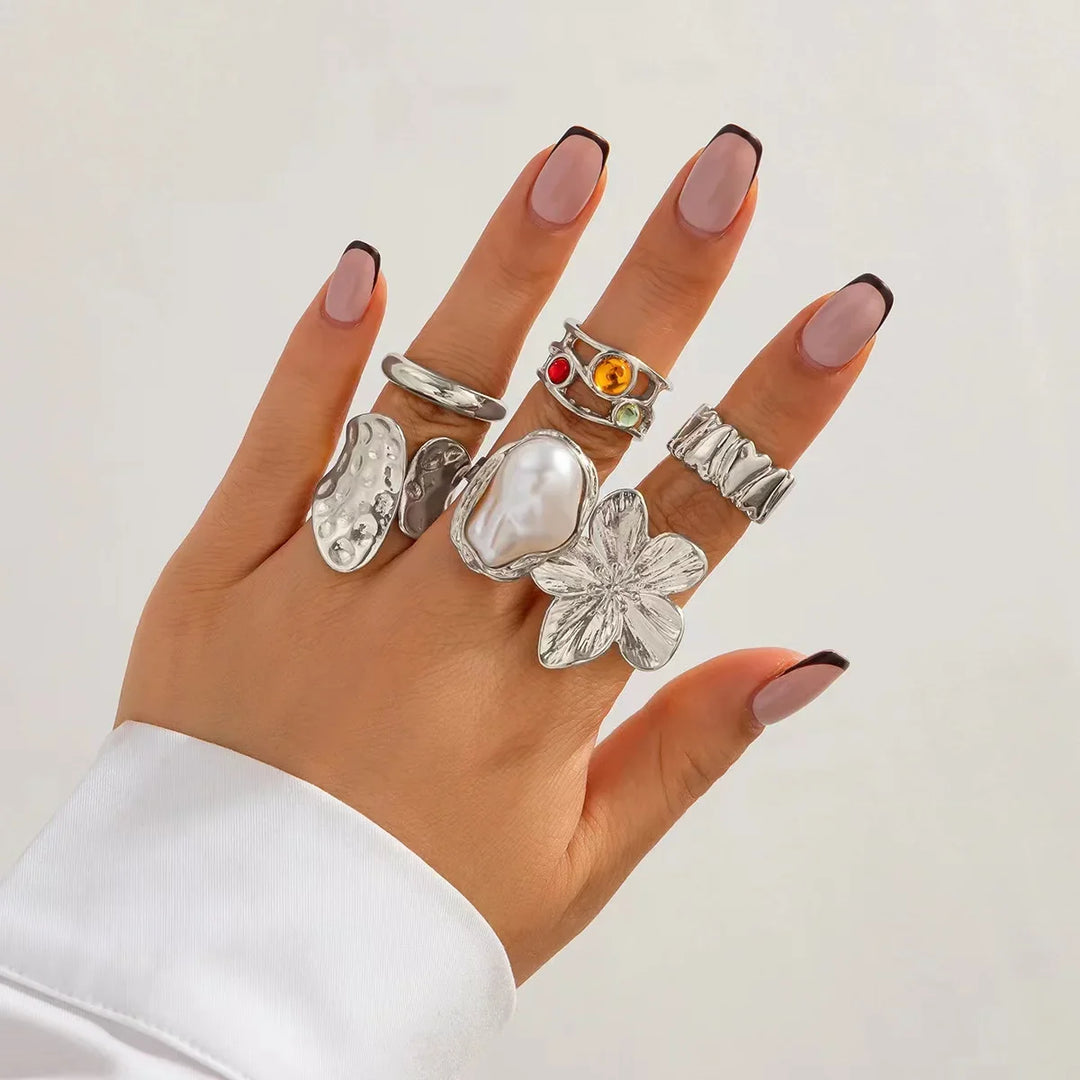 Baroque Pearl Flower Ring Collection