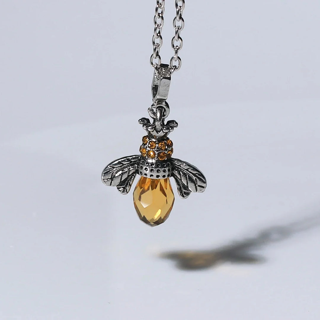 Vintage Bee Necklace &amp; Earrings Set
