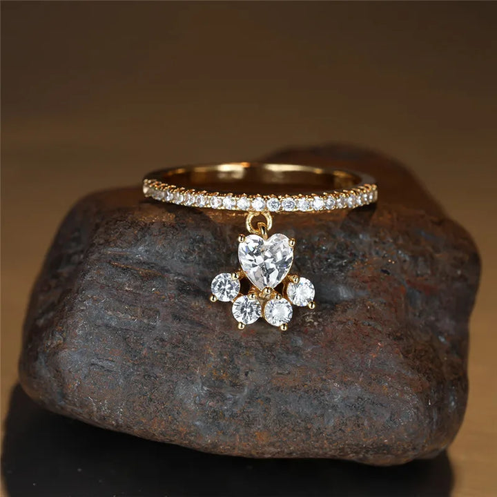 Vintage Cat Paw &amp; Heart Stone Ring – Gold &amp; Silver Tone