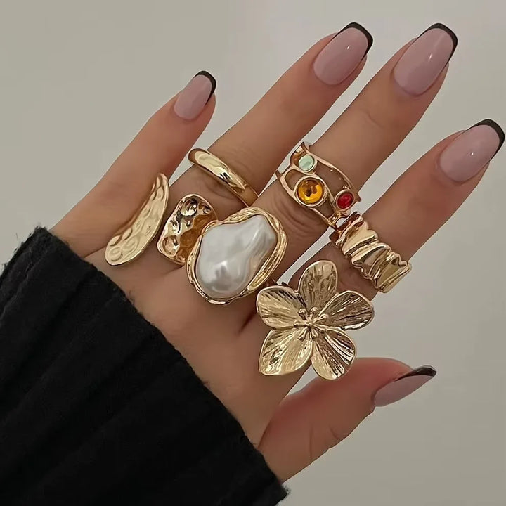 Baroque Pearl Flower Ring Collection