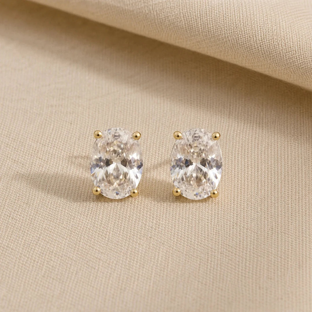 Shimmering Zirconia White Gold Stud Earrings