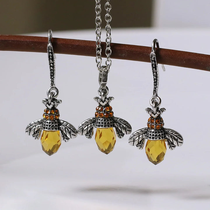 Vintage Bee Necklace &amp; Earrings Set
