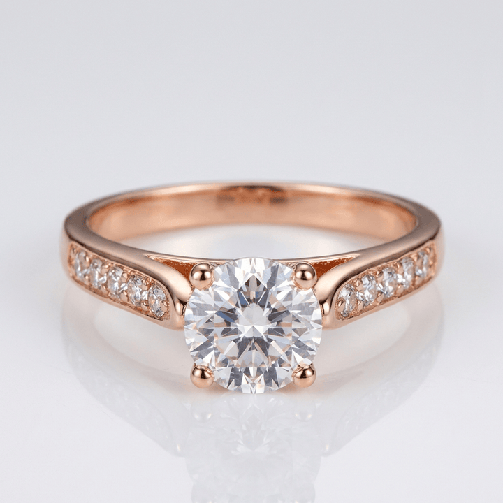 Classic Round Zirconia Rose Gold Ring