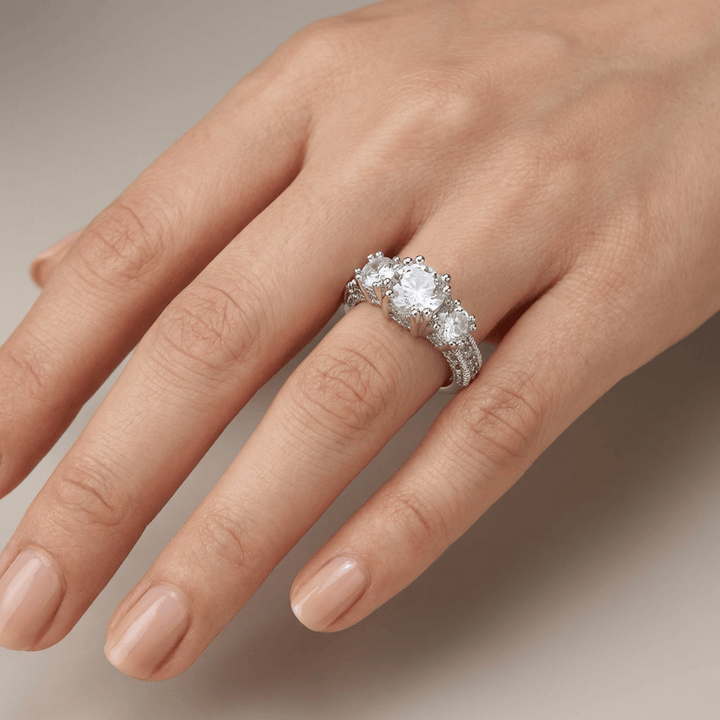 Silver Round Zirconia Halo Ring