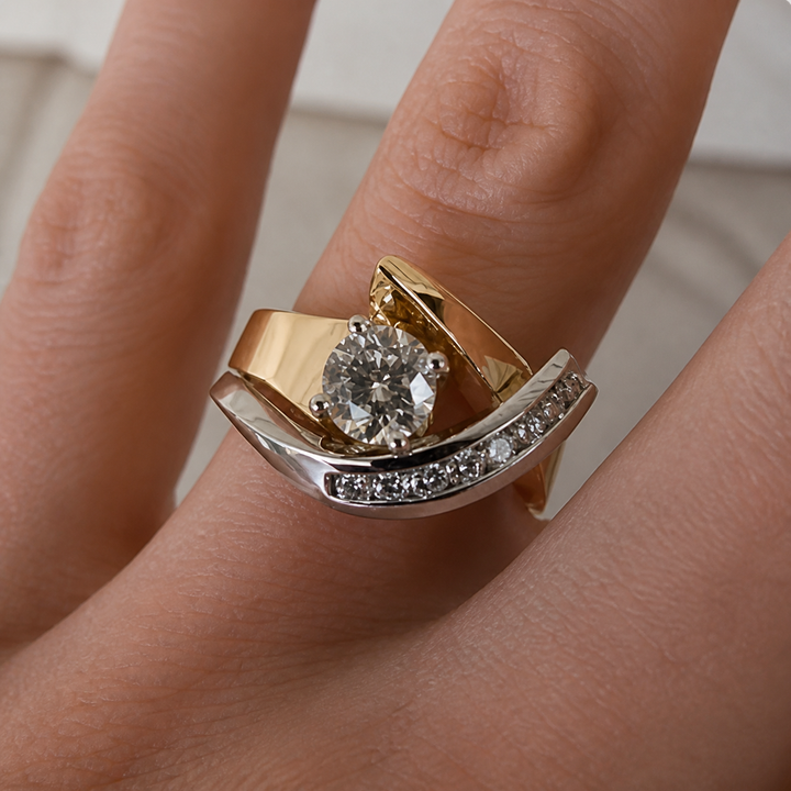 Vintage Irregular Gold Silver Zirconia Ring